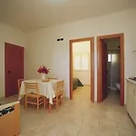 Villaggio Turistico Defensola Ξενοδοχείο με διαμερίσματα 3*