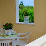 Villaggio Turistico Defensola Ξενοδοχείο με διαμερίσματα Βιέστε