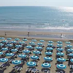 Villaggio Turistico Defensola Ξενοδοχείο με διαμερίσματα Βιέστε
