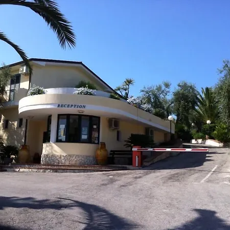 Villaggio Turistico Defensola