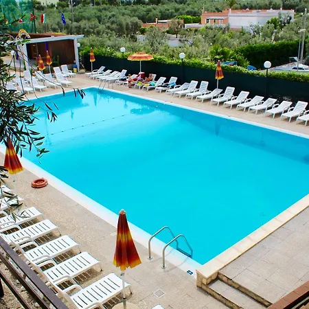 Appart hôtel Villaggio Turistico Defensola